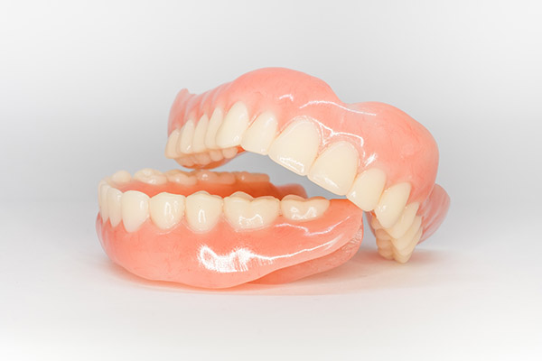 Denture Options for Replacing Missing Teeth from Miami Beach Smiles in Miami Beach, FL