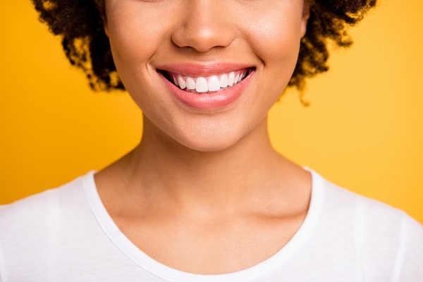 How Veneers Can Improve Your Smile